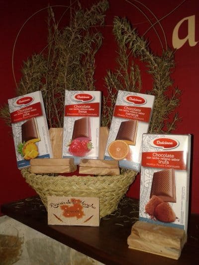 Chocolate con Leche Relleno Sabor  NARANJA